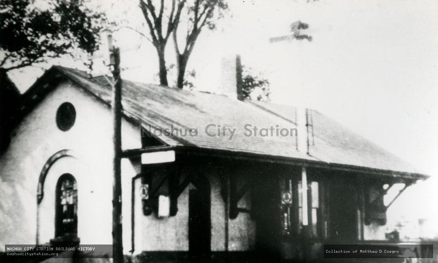 Postcard: East Norton station